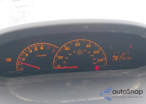 2010 Toyota Yaris z USA, uszkodzony, nr VIN JTDJT4K32A5277635